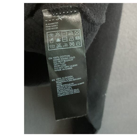 Forever 21 Sweatshirt Womens Small Black Rookie 81 Cropped Pullover Long Sleeve - Picture 3 of 6